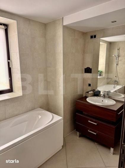 Apartament cu 4 camere în Central