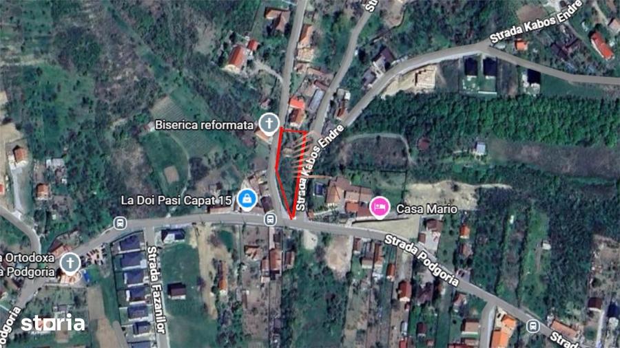 Teren de 900 mp, în Podgoria