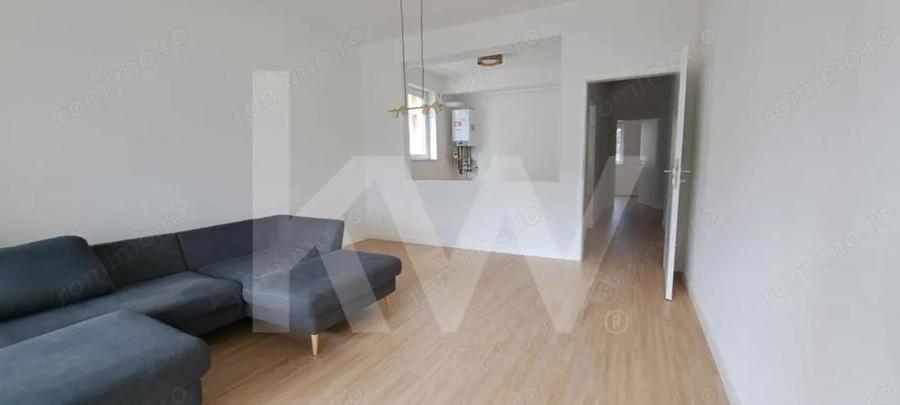 Apartament cu 2 camere decomandat în Cristian