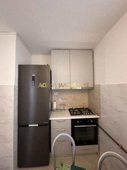 Apartament cu 2 camere semidecomandat, mobilat în Iancului