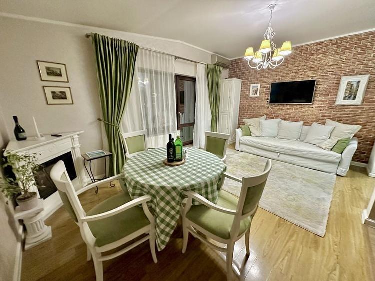 Apartament cu 2 camere decomandat în Dacia