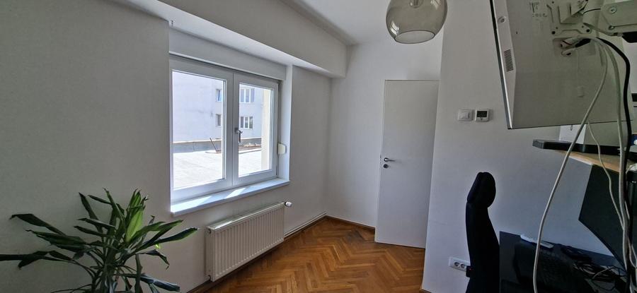 Apartament cu 4 camere si scara interioara - zona Judeatan - 16