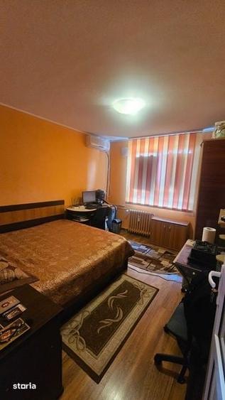 Vanzare apartament 4 camere mobilat, utilat Dristor-strada Racari - 5