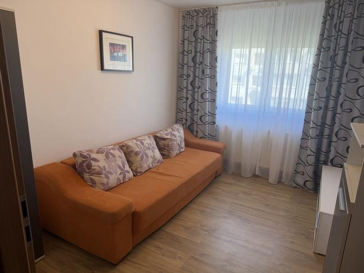 Apartament cu 3 camere în Dristor