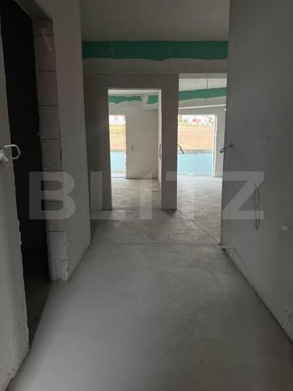 Apartament cu 2 camere decomandat în Vișani