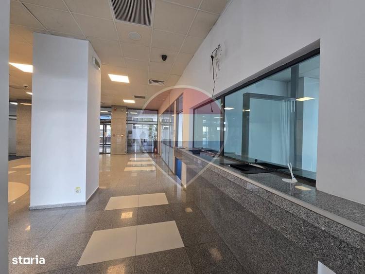 Spațiu comercial, de 530 mp, în Ultracentral