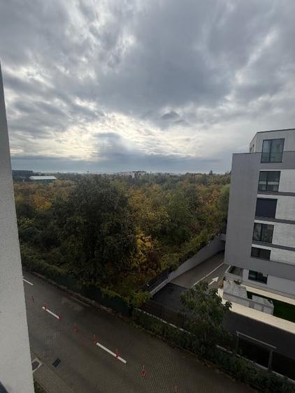 Apartament cu 3 camere în Băneasa