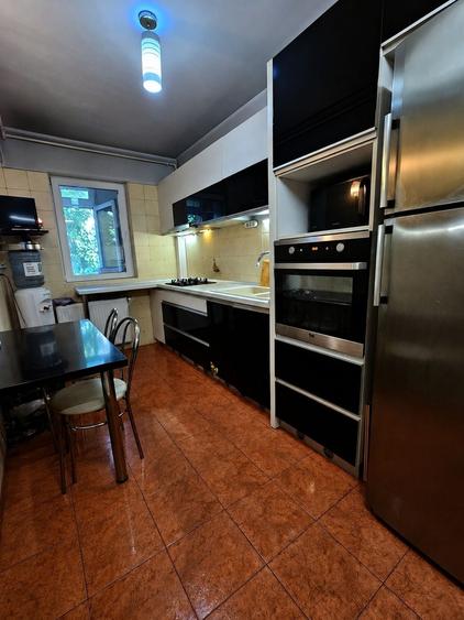 Apartament cu 2 camere decomandat în Giurgiului