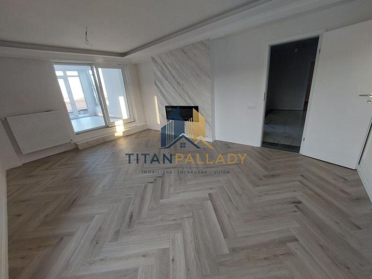 Penthouse cu 4 camere decomandat în Theodor Pallady