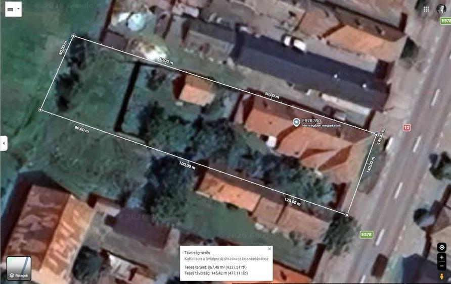 Casă cu 4 camere în Micfalău