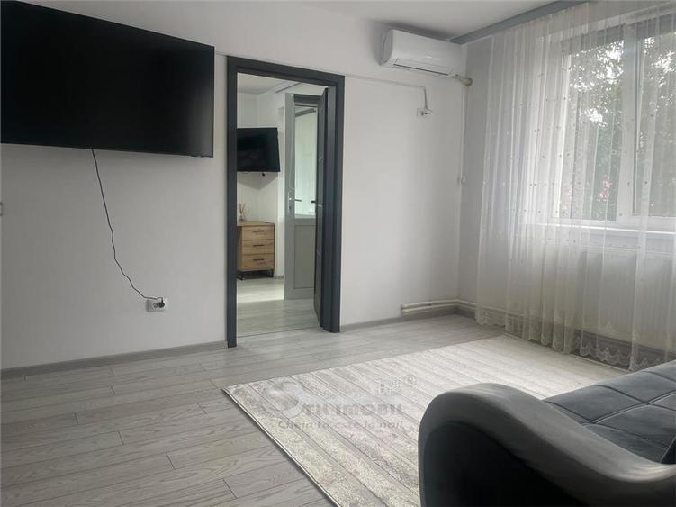 Apartament cu 2 camere semidecomandat în Tudor Vladimirescu