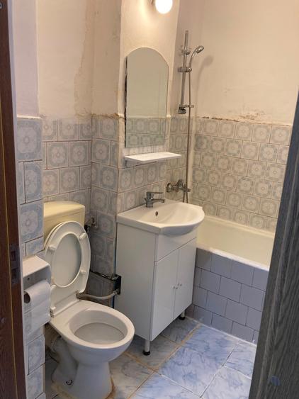 Apartament cu 2 camere semidecomandat în Decebal