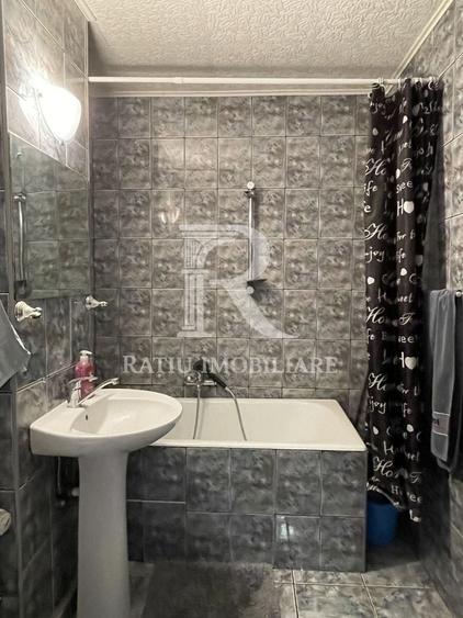 Apartament cu 2 camere decomandat, mobilat în Rogerius