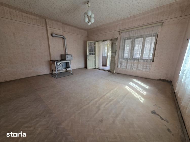 Casă cu 3 camere cu Teren 2150 Mp în Someș-Odorhei