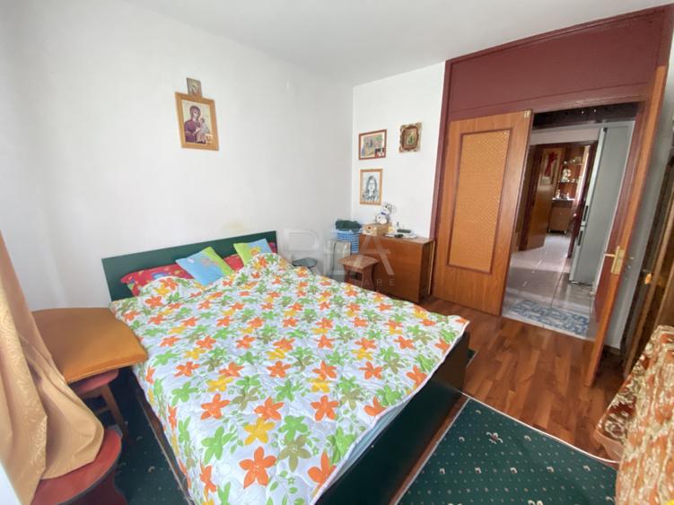 Apartament cu 4 camere decomandat, mobilat în 13 Septembrie