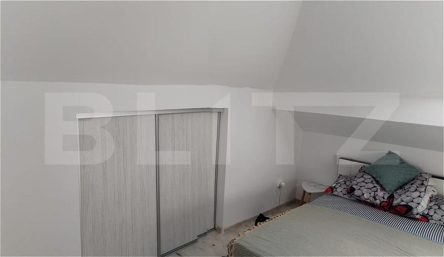 Apartament cu 2 camere semidecomandat, mobilat în Florești