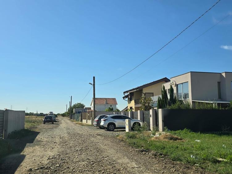 Teren Construcții intravilan de 2000 mp, în Km 5