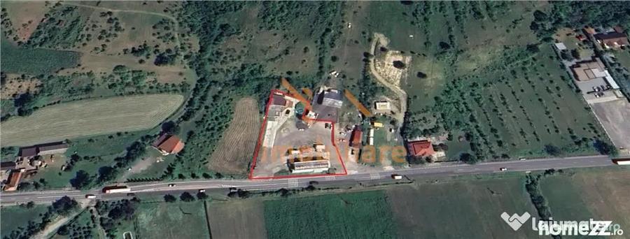 Spațiu comercial, de 240 mp, în Tinăud