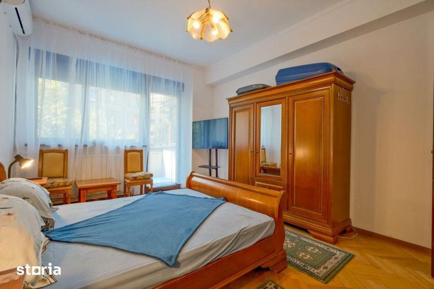 Apartament cu 5 camere în Eminescu