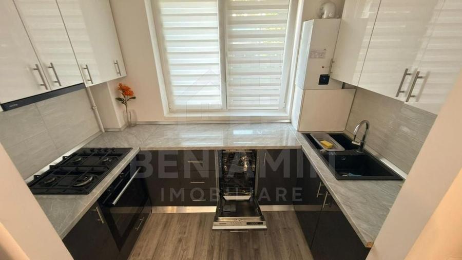 2 camere - bloc nou -2 bai - curte 70mp - 2 parcari - Hap... - 4