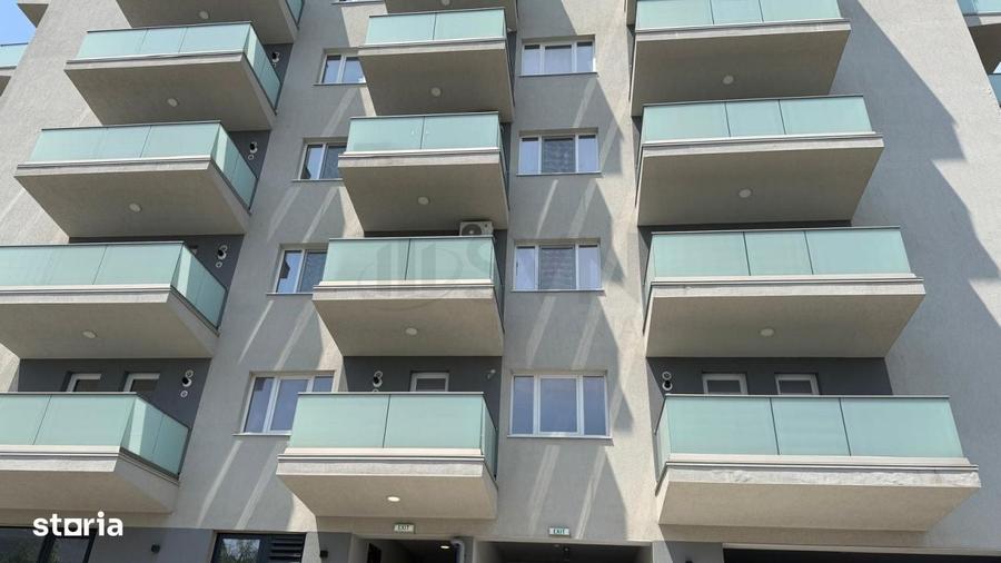 Apartament cu 3 camere decomandat în Sisești