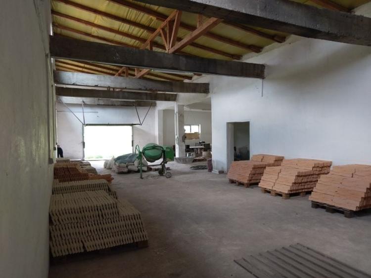 Spațiu industrial, de 500 mp, în Acâș