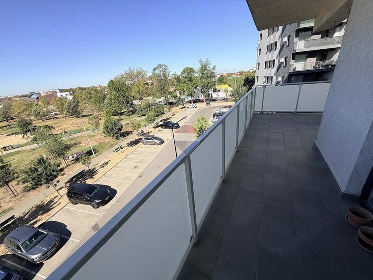 Apartament cu 3 camere decomandat în Orașul Nou