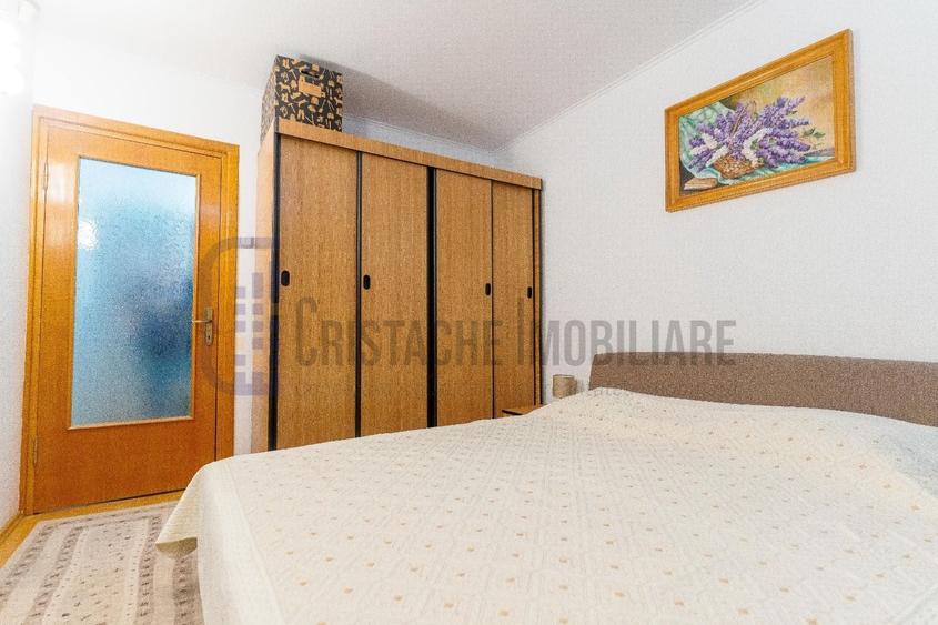Apartament cu 3 camere decomandat, mobilat în Aviației