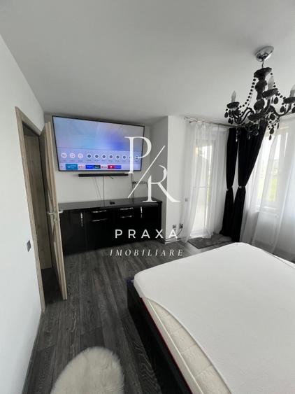 Duplex cu 4 camere cu Canalizare în Florești