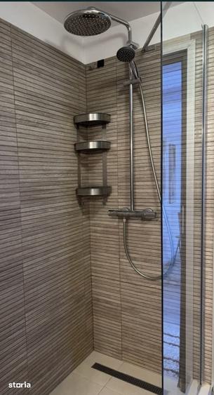 Apartament cu 2 camere semidecomandat în Centrul Civic