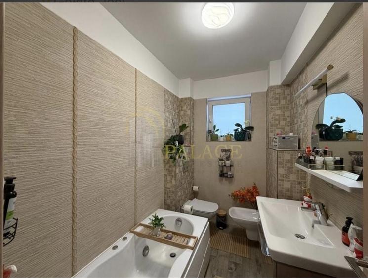 Apartament cu 2 camere decomandat în Galata