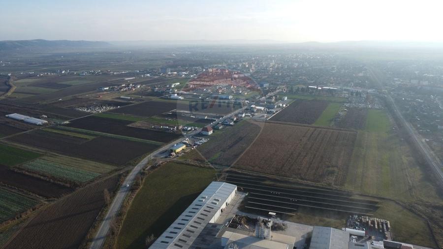 Teren Construcții intravilan de 15938 mp, în Nord