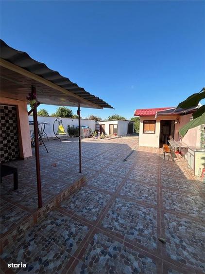 Casă cu 3 camere în