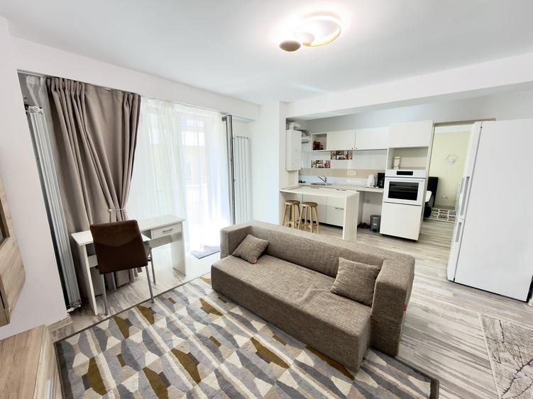 Apartament cu 2 camere semidecomandat, mobilat în Herăstrău