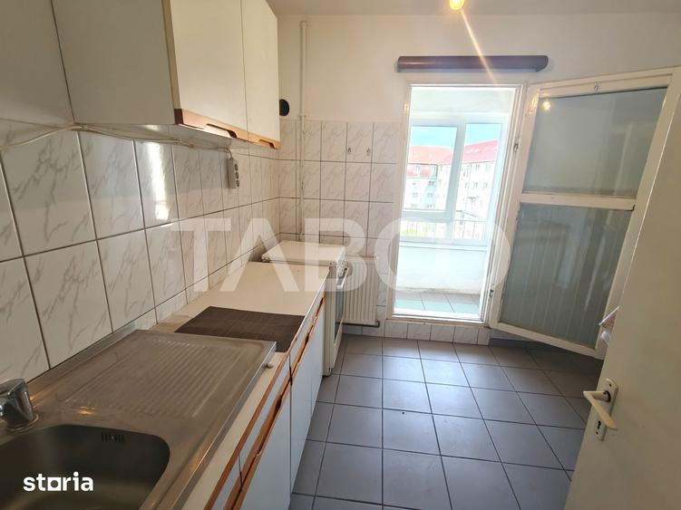 Apartament cu 2 camere decomandat în Terezian