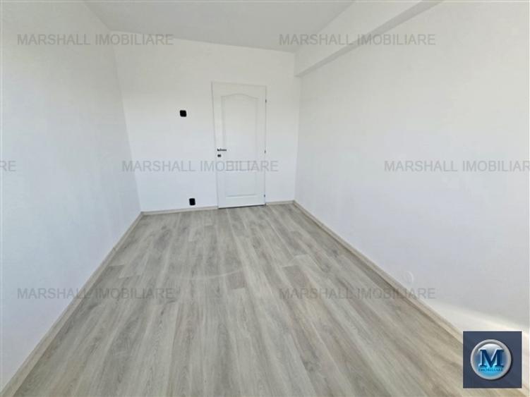 Apartament cu 4 camere decomandat în Malu Roșu