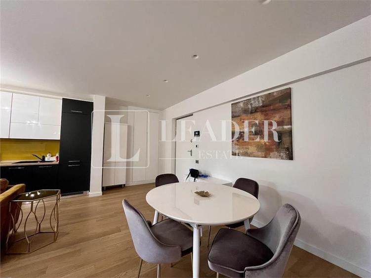 Apartament cu 3 camere semidecomandat, mobilat în Barbu Văcărescu
