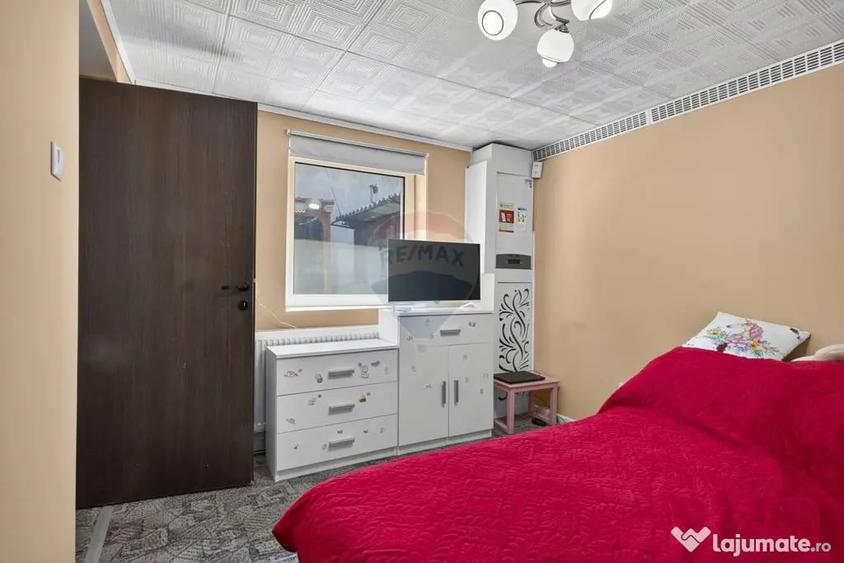 Casă cu 3 camere cu Teren 252 Mp în Aradul Nou