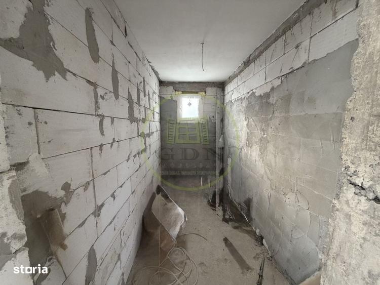 Casă cu 3 camere în Central