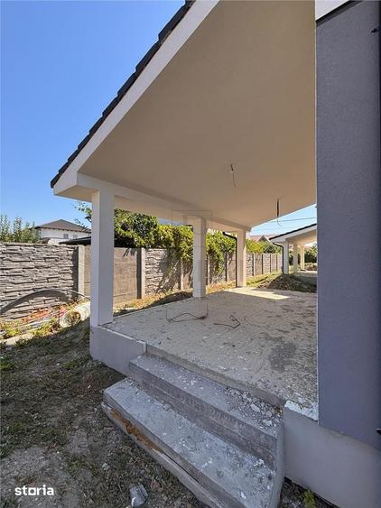Casă cu 5 camere cu Teren 320 Mp în Central