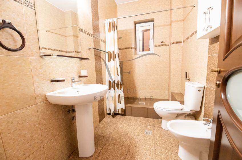 Vila EXCLUSIVISTA PREMIUM 22 camere 8 bai lift piscina sauna panouri fotovoltaic - 8