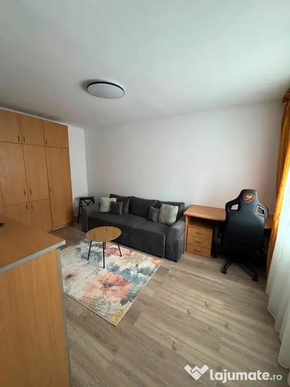 Garsonieră decomandată în Exterior Vest