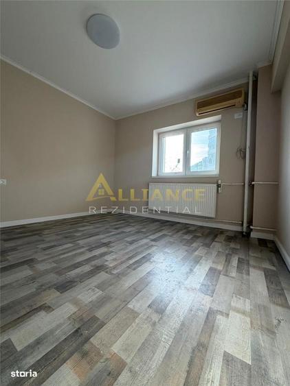 Apartament cu 3 camere decomandat în Apărătorii Patriei