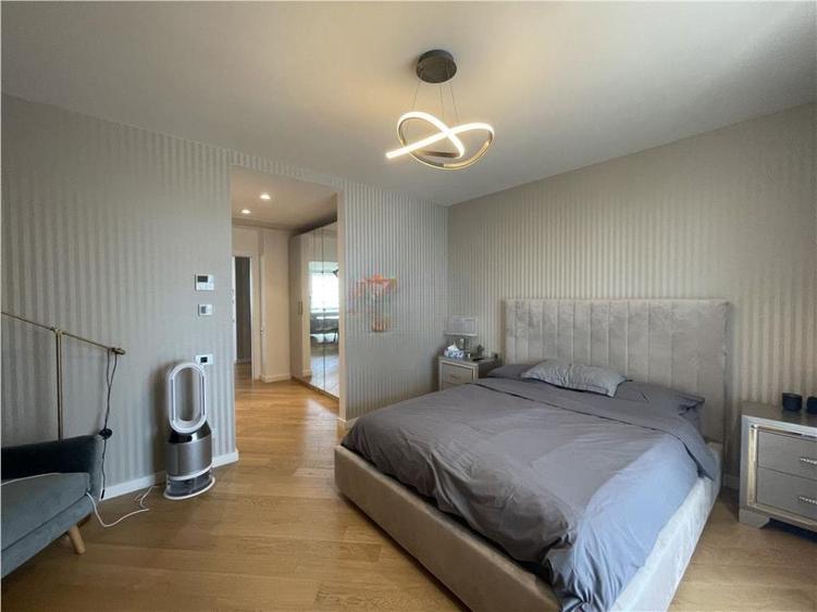 Apartament cu 3 camere decomandat, mobilat în Aviației