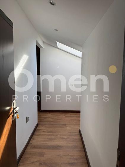 Apartament cu 3 camere semidecomandat, mobilat în Valea Borcutului