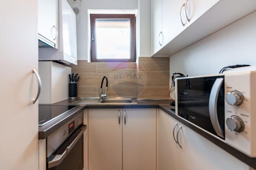 Apartament cu 3 camere decomandat, mobilat în Siliștea Snagovului