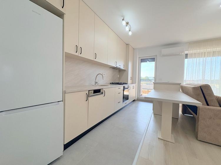 Apartament cu 3 camere decomandat, mobilat în Lipovei