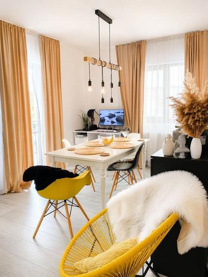 Apartament cu 2 camere semidecomandat, mobilat în Florești