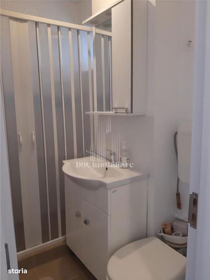 Apartament cu 2 camere decomandat în Dobroești