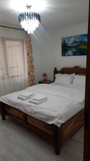Apartament cu 2 camere semidecomandat în Micro 3